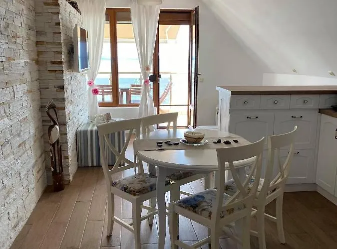 Apartment Nadejda Pomorie