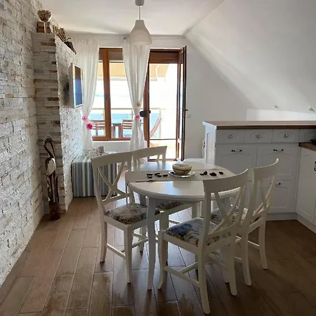 Apartamento Nadejda Pomorie