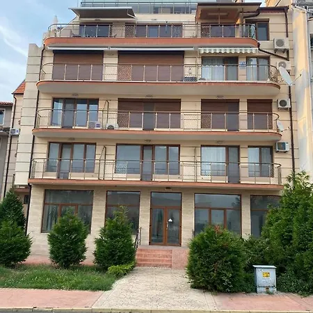 Apartamento Nadejda *
